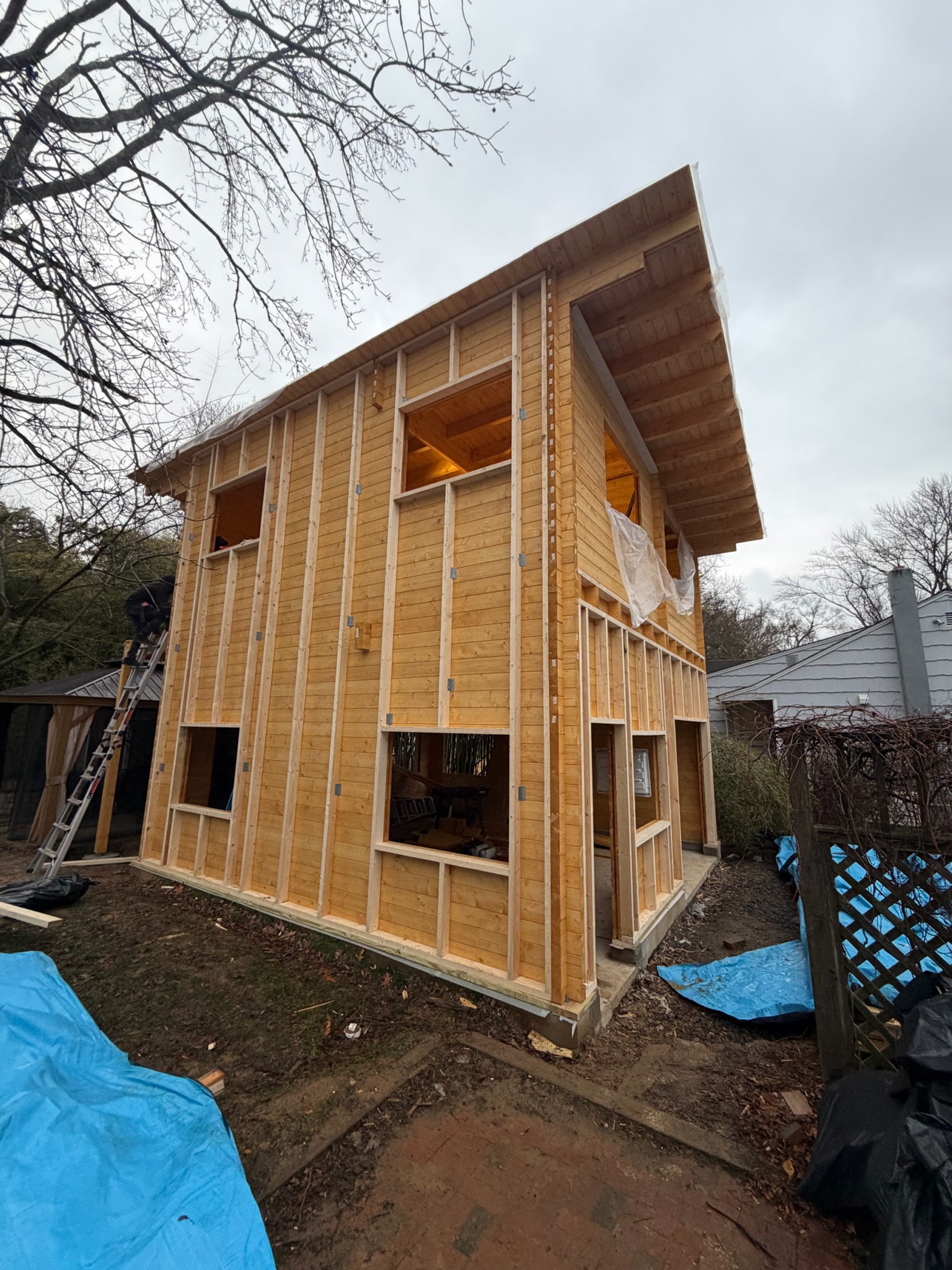 Custom Colonial New Build — Photo 2